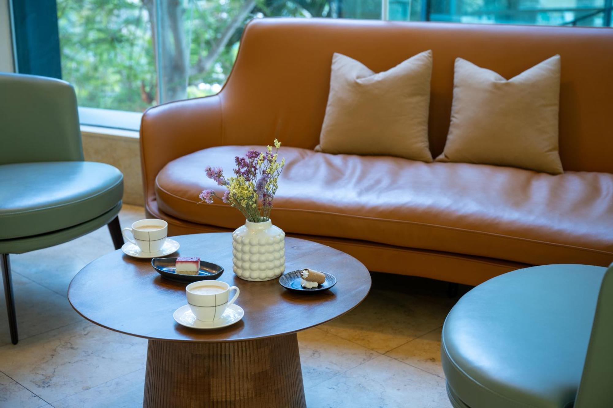 Leonardo Club Hotel Dead Sea Neve Zohar Exteriér fotografie The lounge at the airport